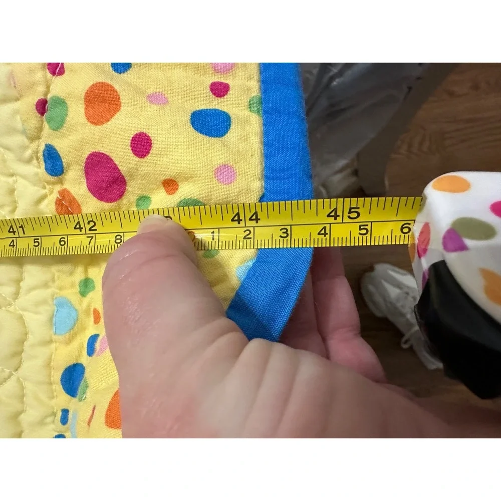 vtg handmade baby quilt with sheep‎